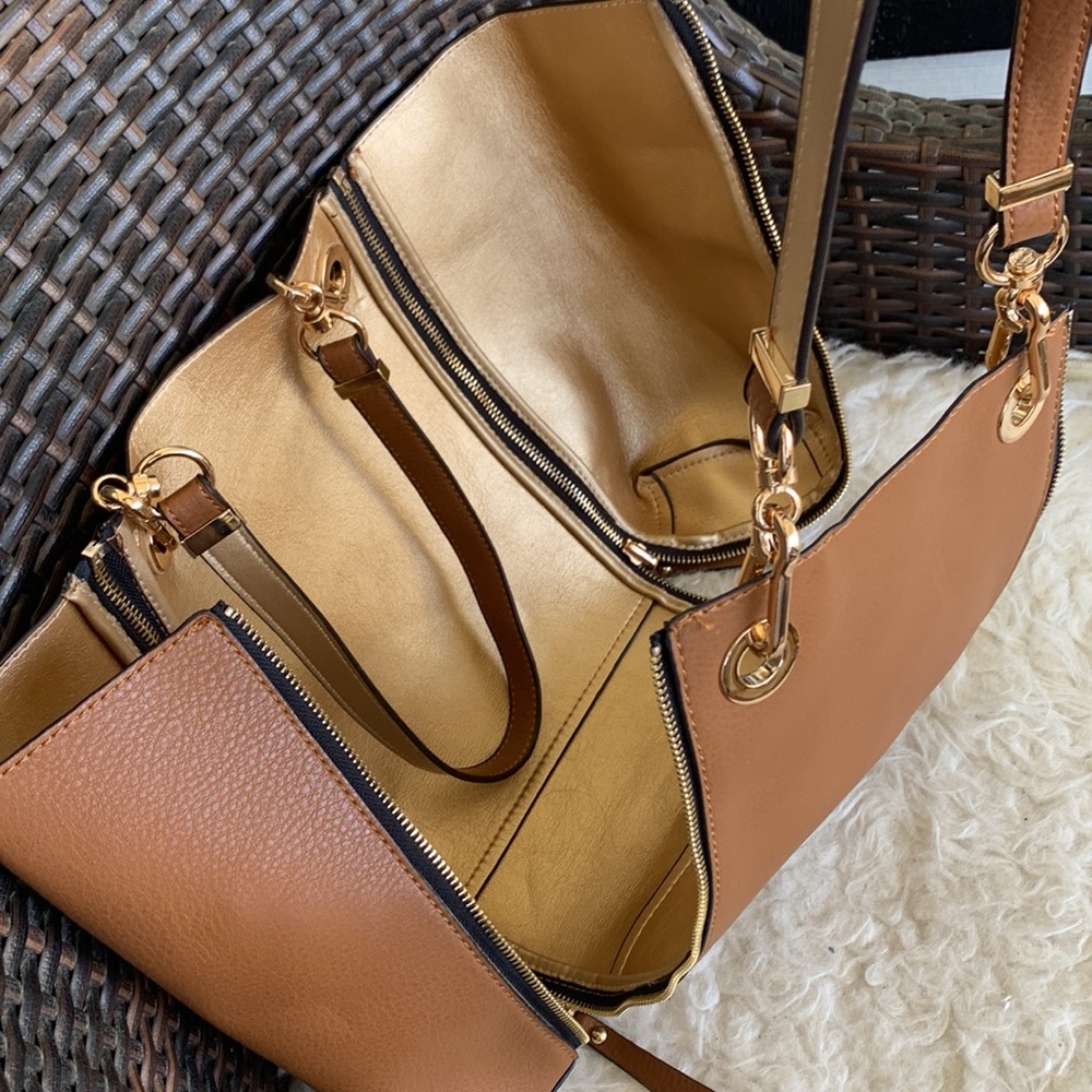 Rare Parfois Removable Zip Rounded Shoulder Bag - Picture 3 of 16